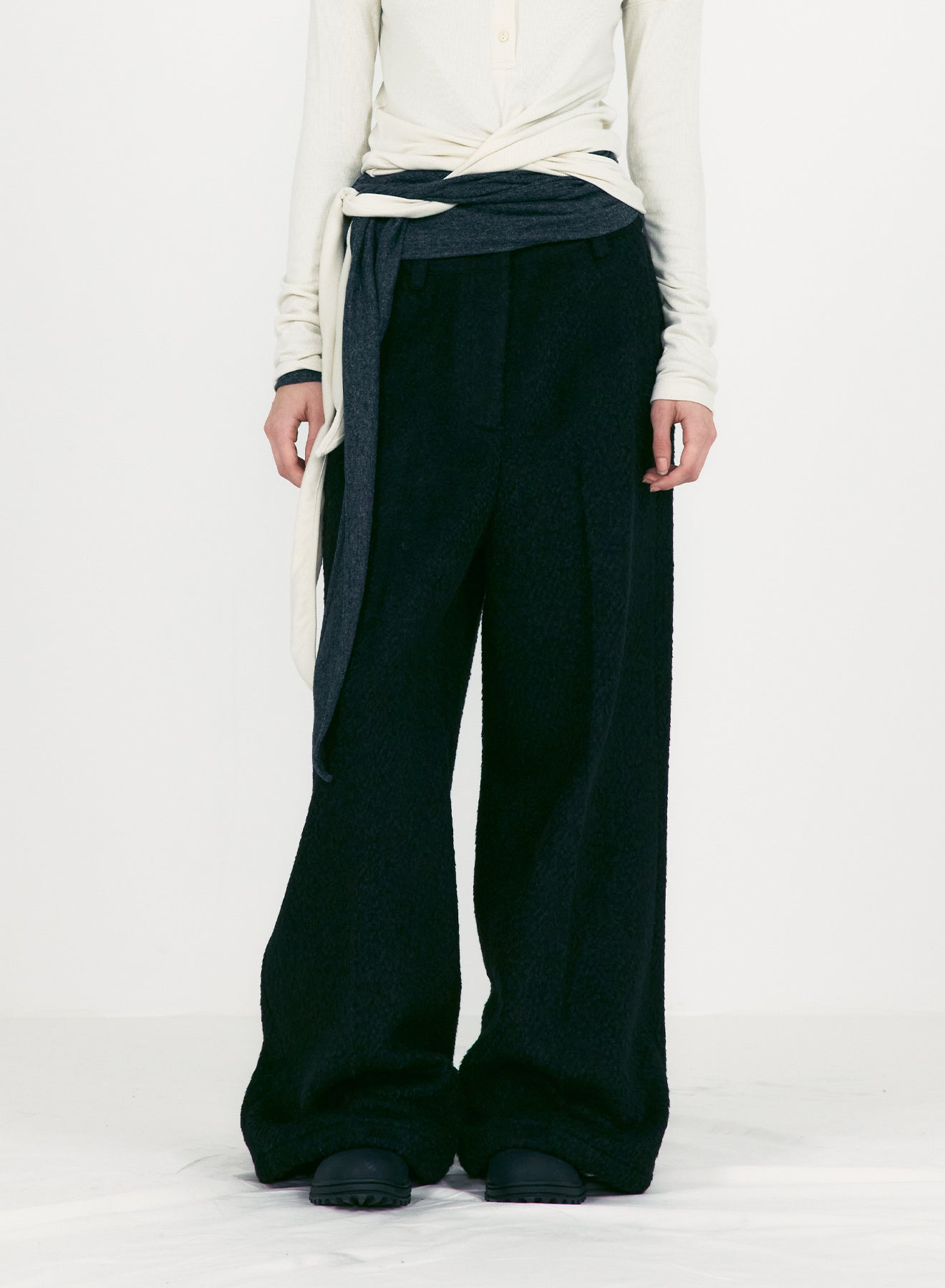HAIRY BOUCLE WOOL PANTS