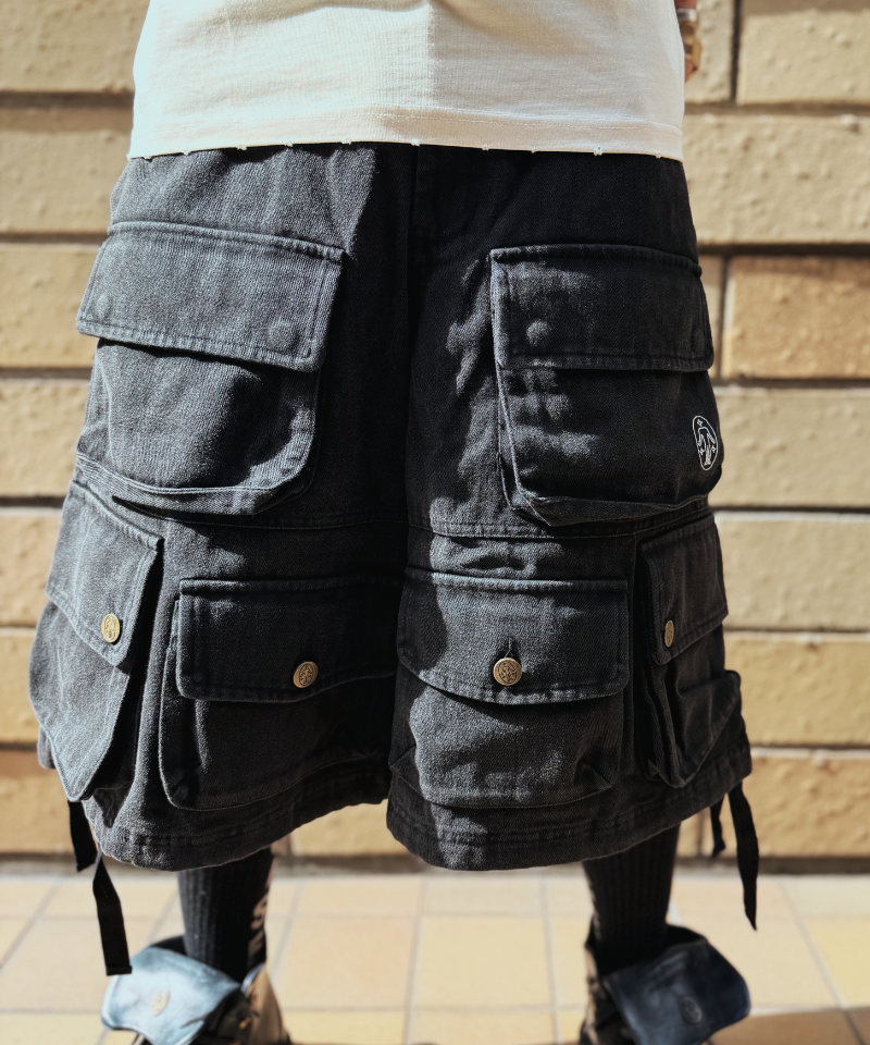 【Untitled Artworks】Cargo Shorts Washed Black