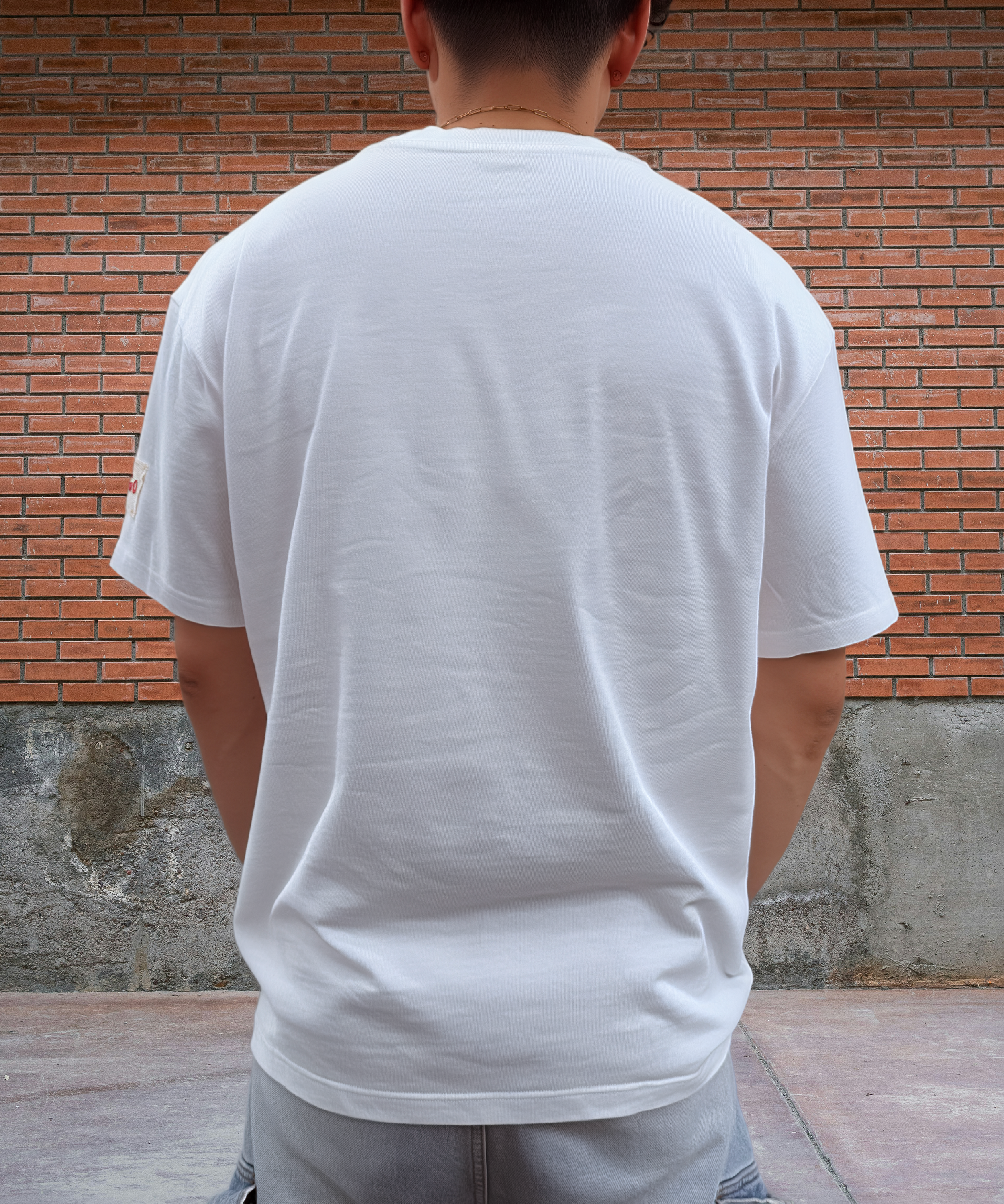 【LONGO】Printed T-shirt