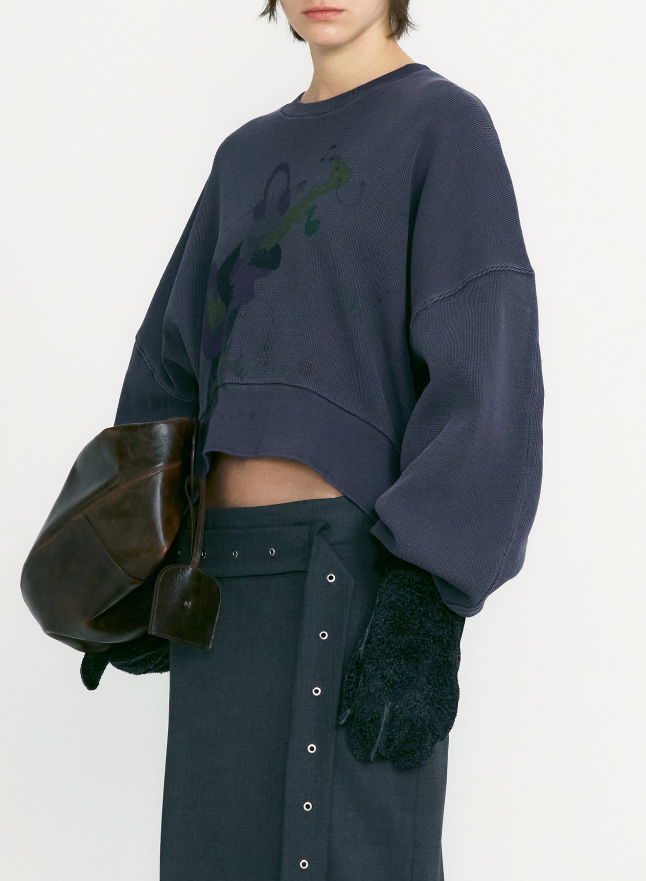 [UOU CUTE X LOW CLASSIC]WASHED ROCKSTAR CATSWEATSHIRT