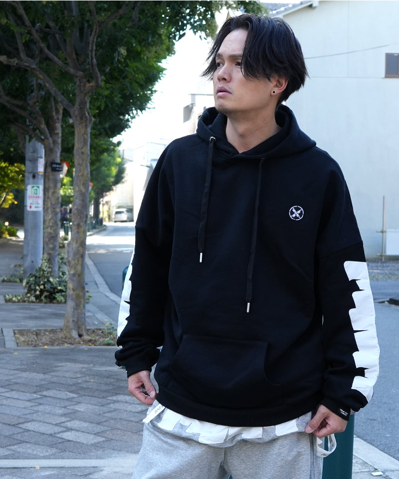 【MWM】HOODIE BLACK