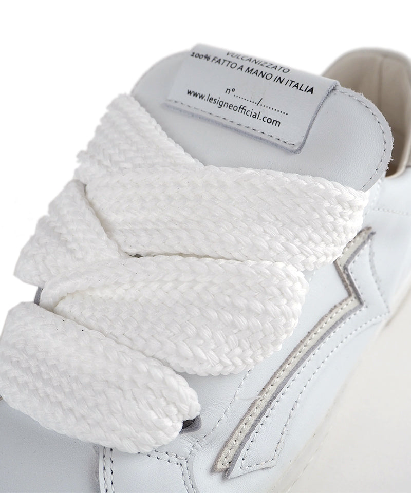 【LE SIGNE】Wide Shoelace Sneakers（White）